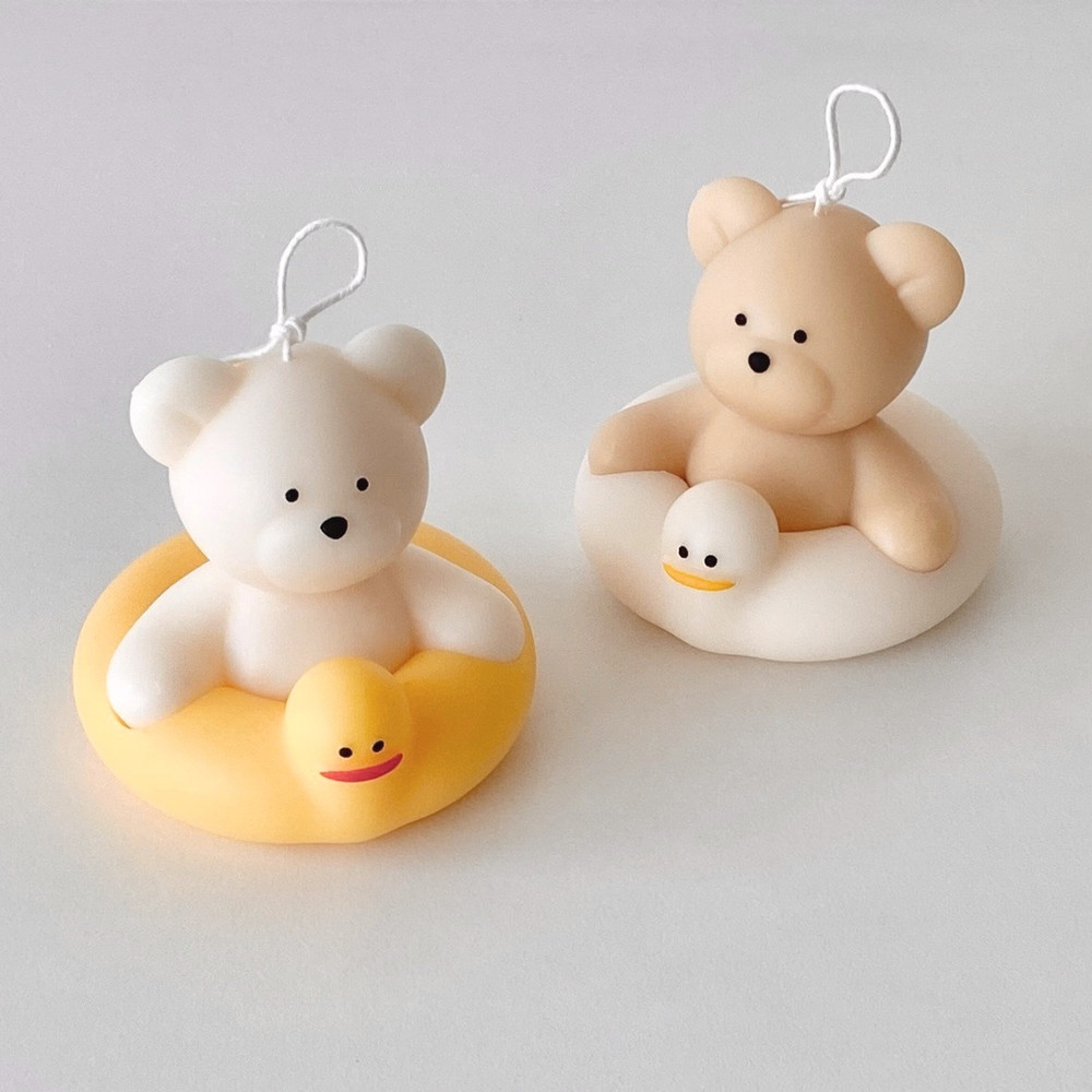 Swimming Tube Teddy candle